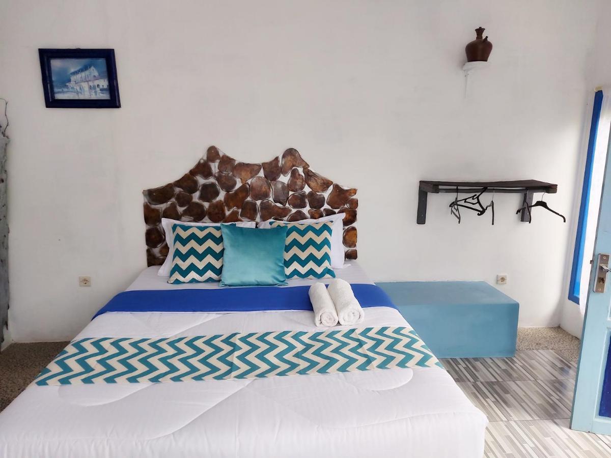 Blue Coral Homestay Каримунджава Екстериор снимка