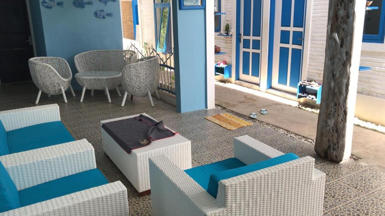 Blue Coral Homestay Каримунджава Екстериор снимка
