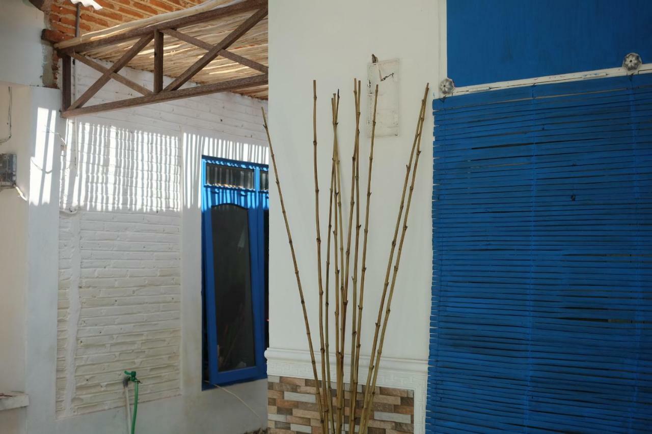 Blue Coral Homestay Каримунджава Екстериор снимка