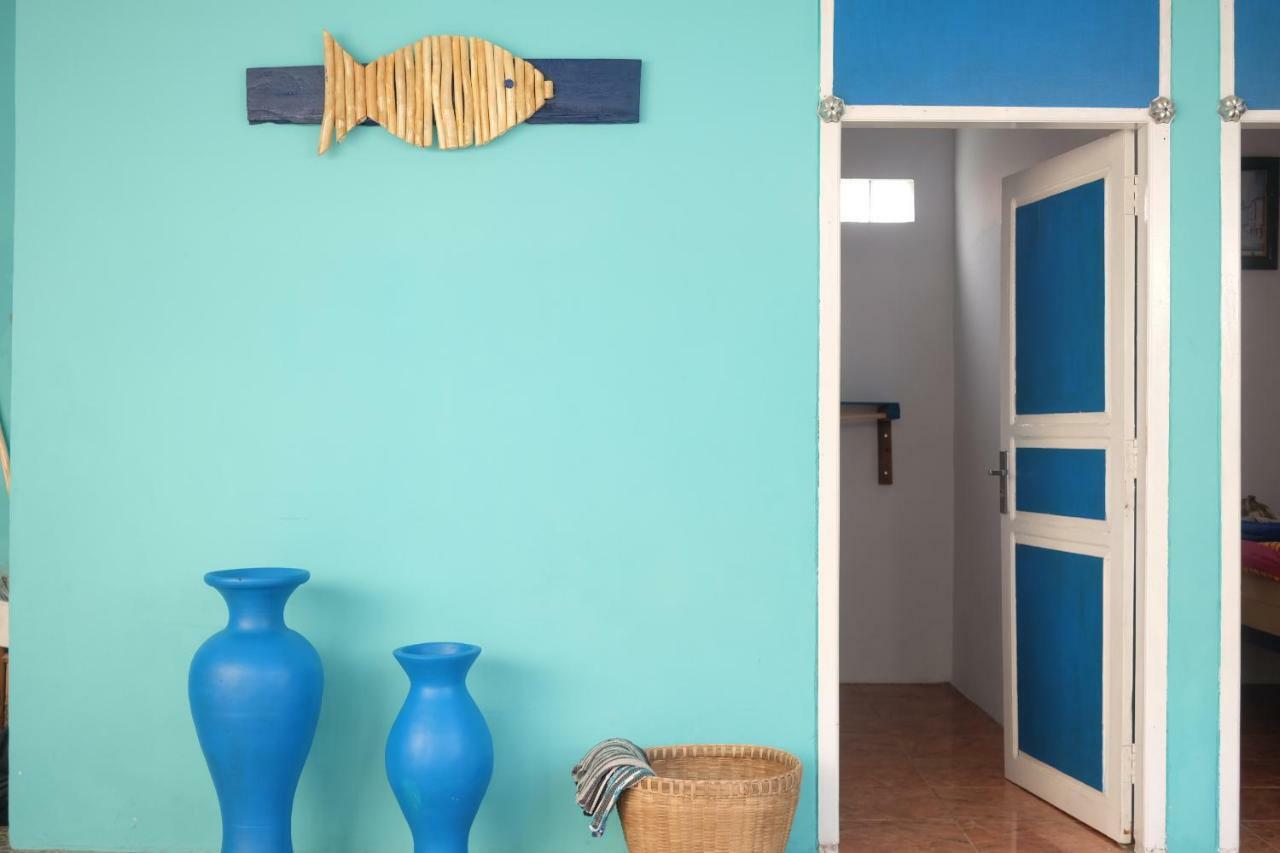 Blue Coral Homestay Каримунджава Екстериор снимка